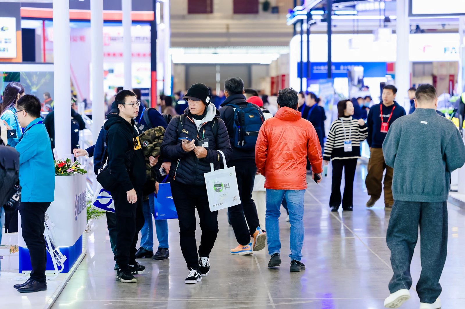 1777260847567847.jpg 展会4.jpg